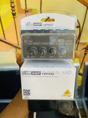 4 Channels Behringer Microphone Amp