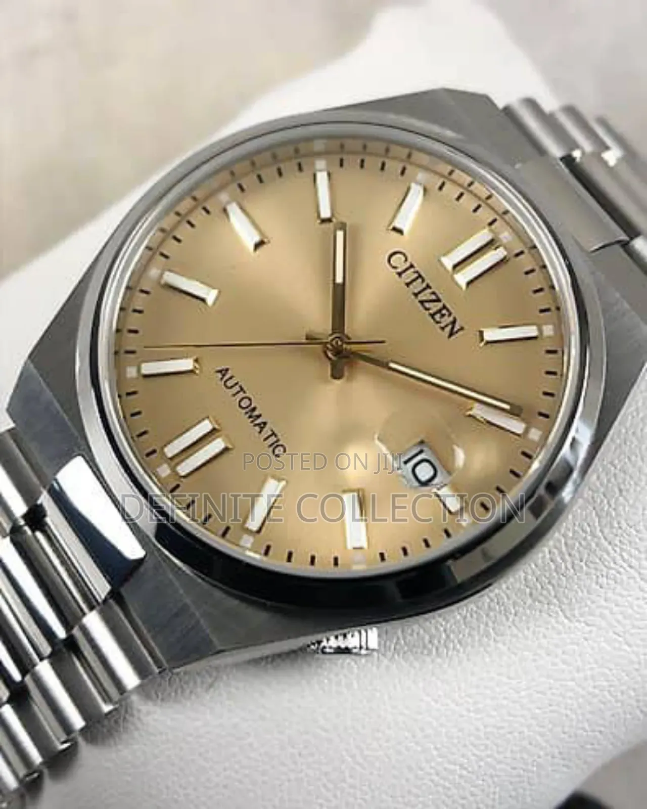 Citizen Luxury Wristwatch
