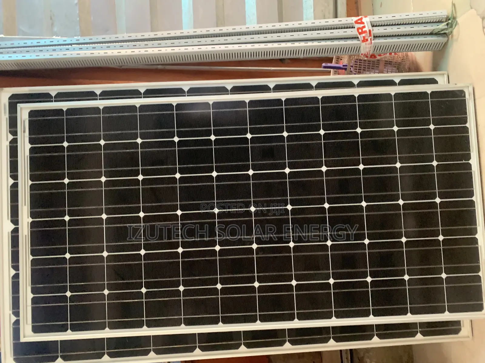 Original 300w Canadian Use Panel 72cell