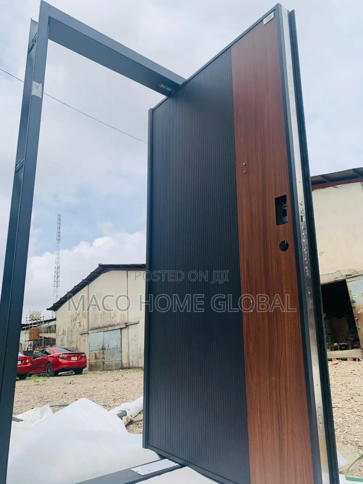 Turkey Pivot Door. 6ft by 9ft