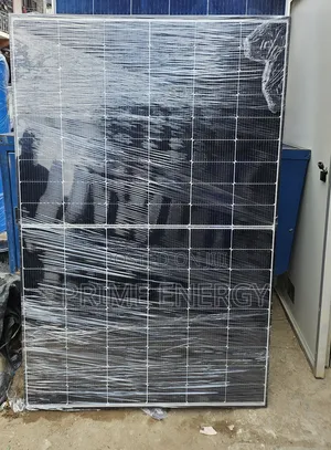 500watts Mono-crystalline Halfcut Solar Panels ( Longi )