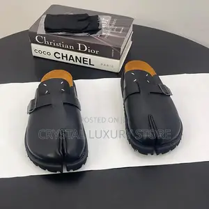 Men Spilt Toe Quality Luxury Half Shoe