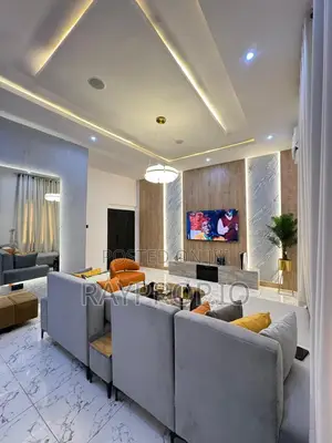2 Bedroom Shortlet in Lekki Phase 1