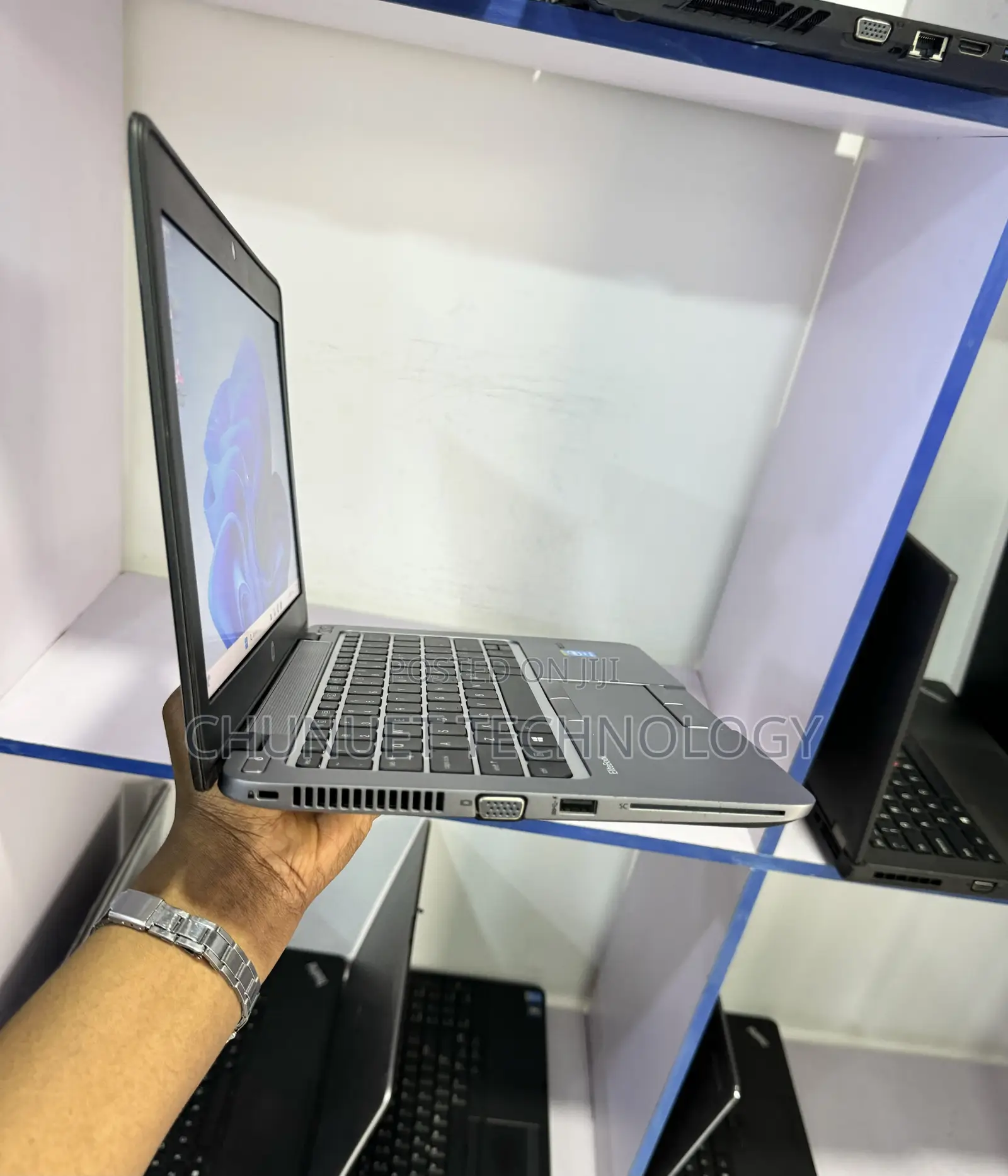 Laptop HP EliteBook 820 G1 8GB Intel Core i7 SSD 256GB