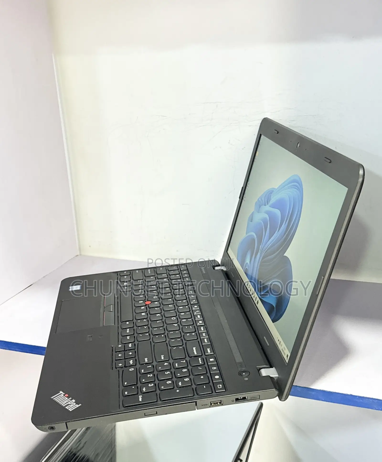 Laptop Lenovo ThinkPad E570 8GB Intel Core I5 SSD 256GB