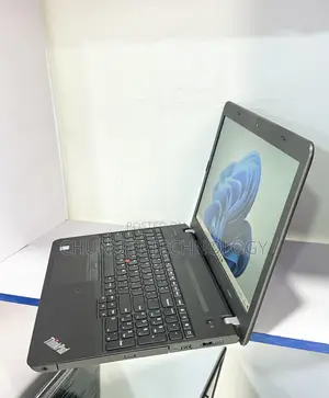 Laptop Lenovo ThinkPad E570 8GB Intel Core I5 SSD 256GB
