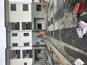 4bdrm Duplex in Jahi By Gilmore for sale