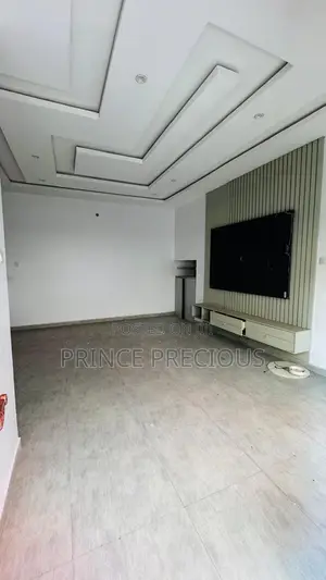 2bdrm Apartment in Ikate Estate for rent