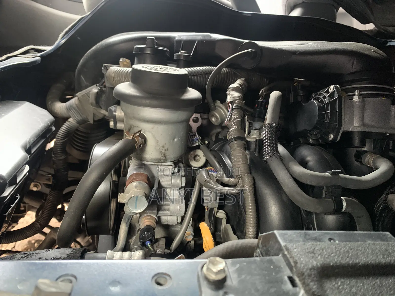 Toyota HiAce 2009 Blue
