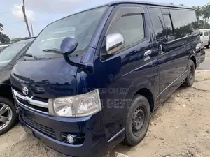 Toyota HiAce 2009 Blue