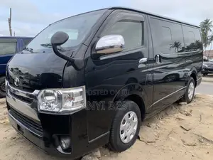 Toyota HiAce 2014 Black
