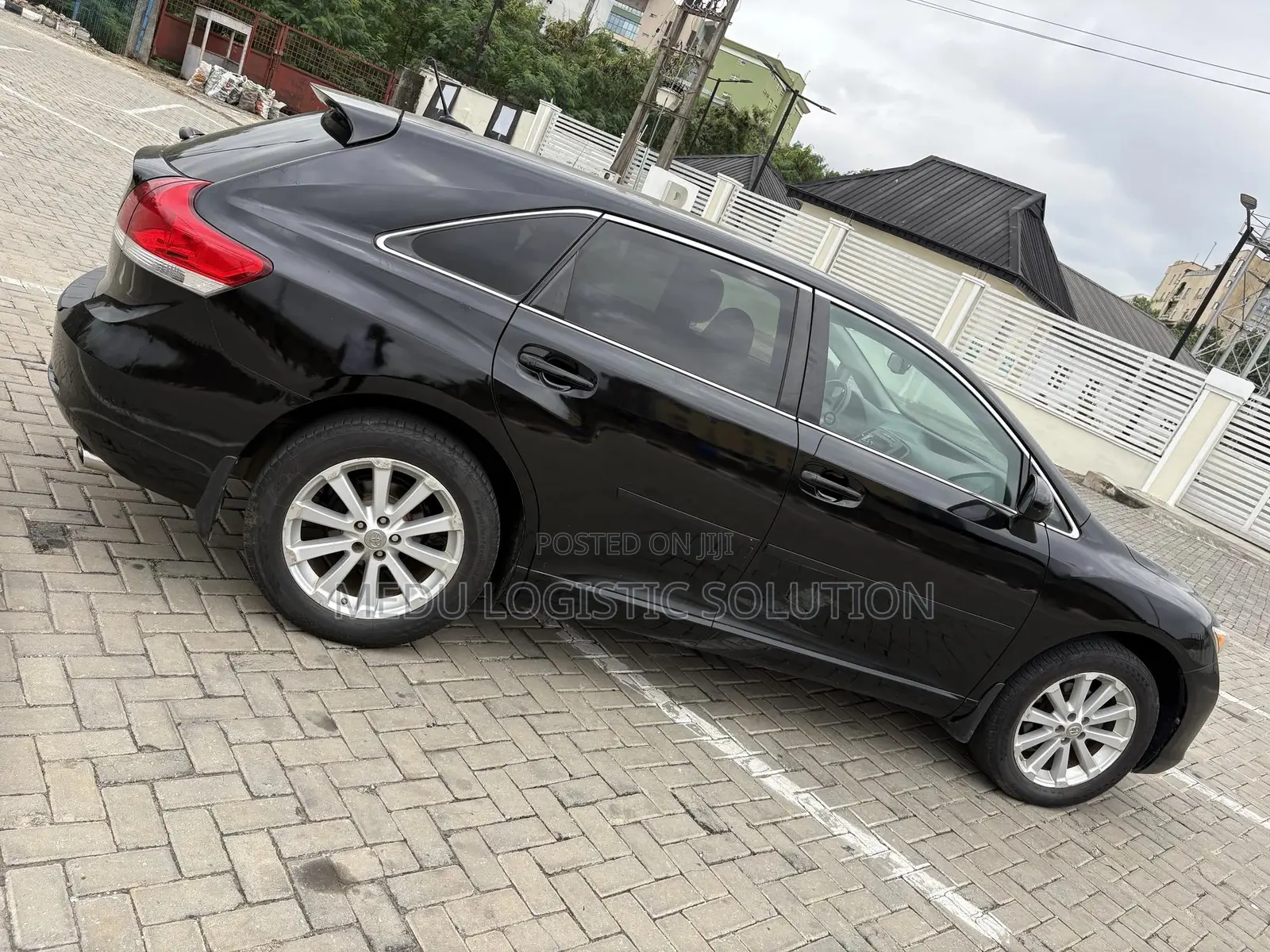 Toyota Venza AWD 2010 Black
