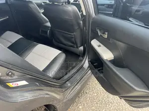 Toyota Camry SE 4dr Sedan (2.5L 4cyl 6A) 2012 Gray