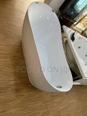 Luxury Bath Tub
