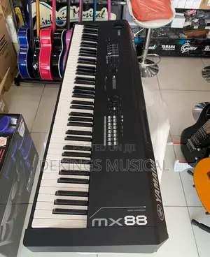 Yamaha Mx88 Weighted 88-Key Synthesizer Arranger Workstation Keyboard