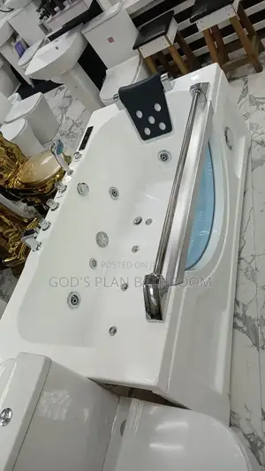 England Acrylic Single Master Jacuzzi