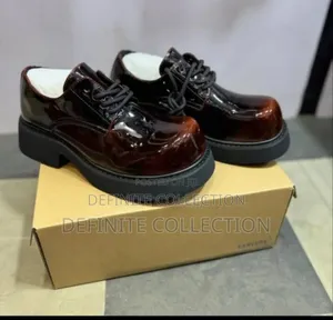 Fanture Glossy Platform Shoe