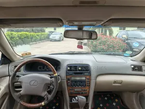 Lexus ES 300 2000 Black