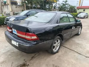 Lexus ES 300 2000 Black