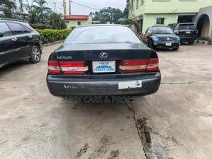 Lexus ES 300 2000 Black