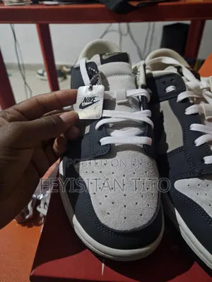Nike Sneakers