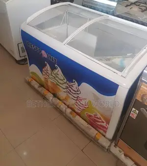 Restpoint Display Freezer