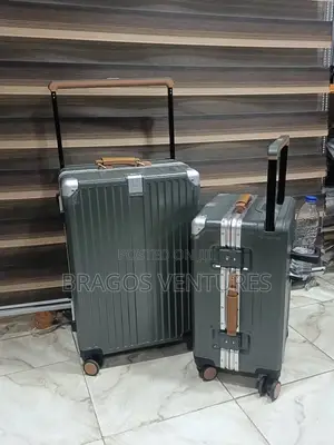 2pcs Wide Pole Quality Box