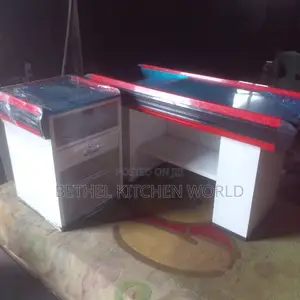 Cashpoint 5ft Table