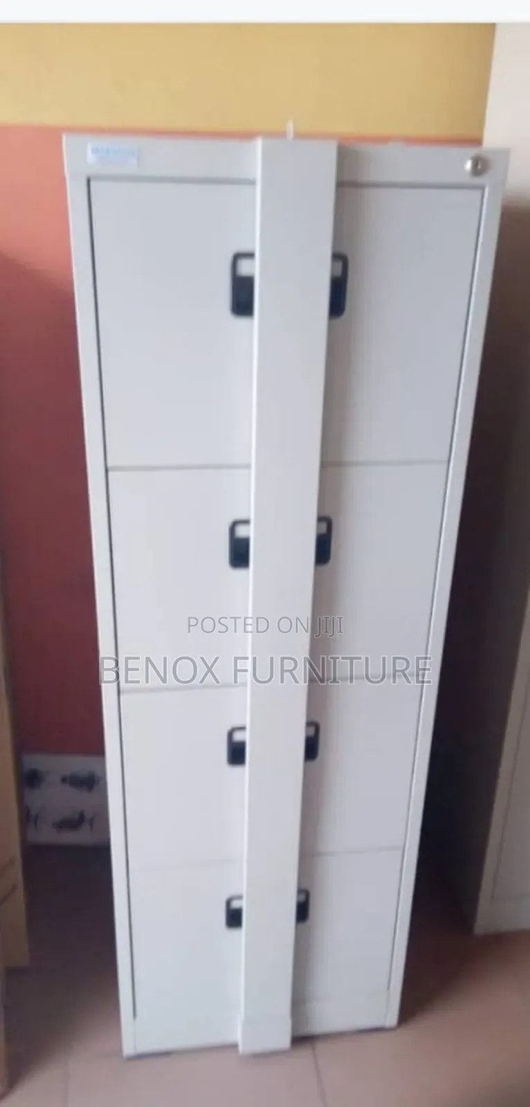 Cabinet 4 Drawers Metal Bar