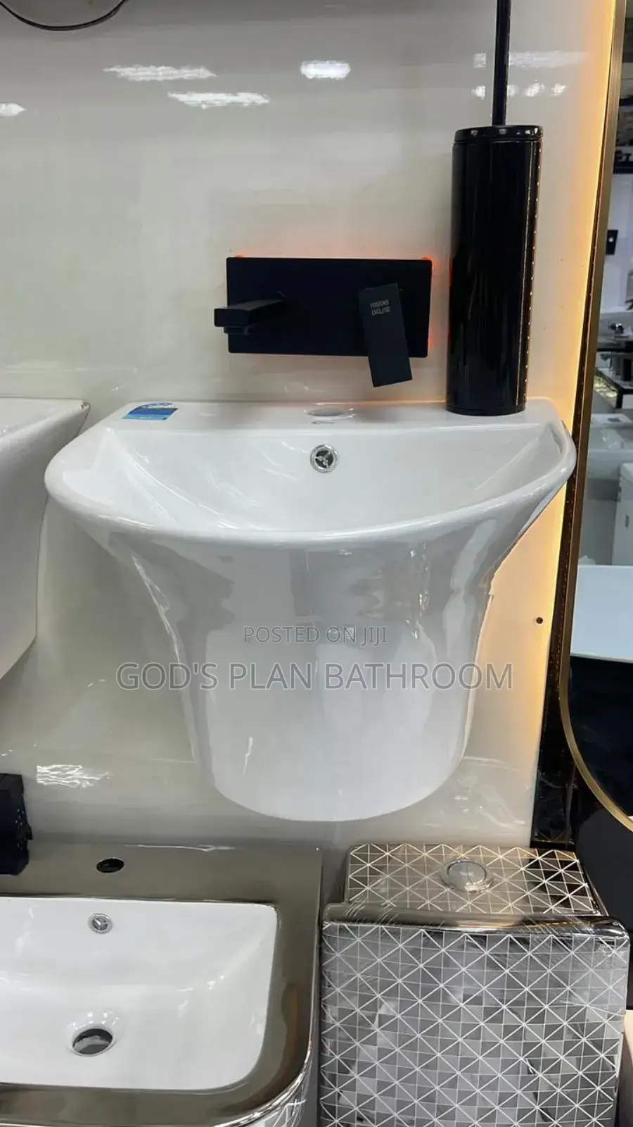 Hanging Wash Hand Basin