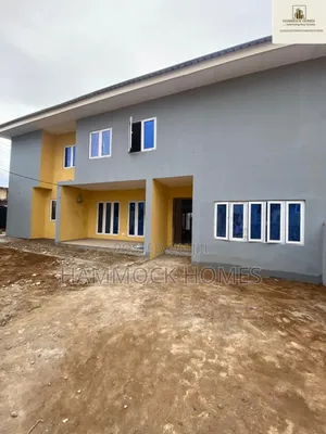 4bdrm Duplex in Old Bodija for rent
