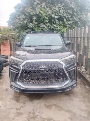 Toyota 4-Runner SR5 4WD 2011 Black