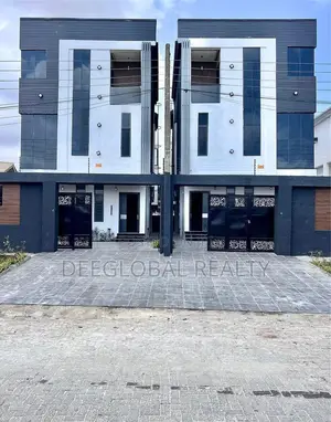 5bdrm Duplex in Lekki Phase 1 for sale