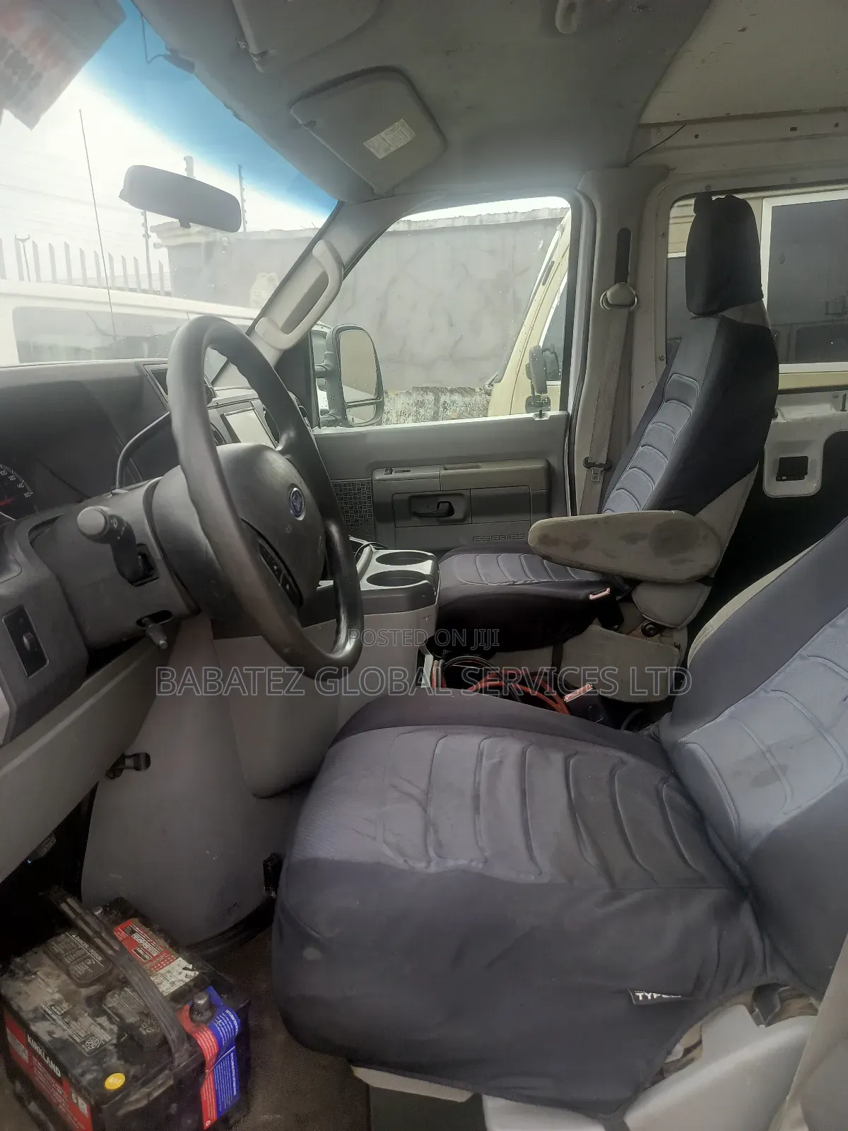 Ford E250 2010 White