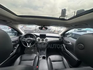 Mercedes-Benz GLA 250 2015 Gray