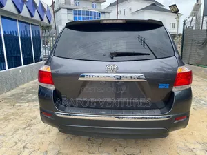 Toyota Highlander 2012 Gray