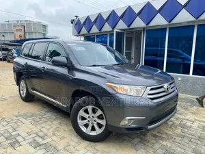 Toyota Highlander 2013 Gray