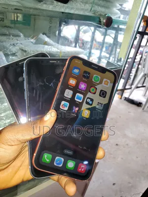 Apple iPhone XR 64 GB Orange