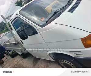 Volkswagen Transporter 2004 White