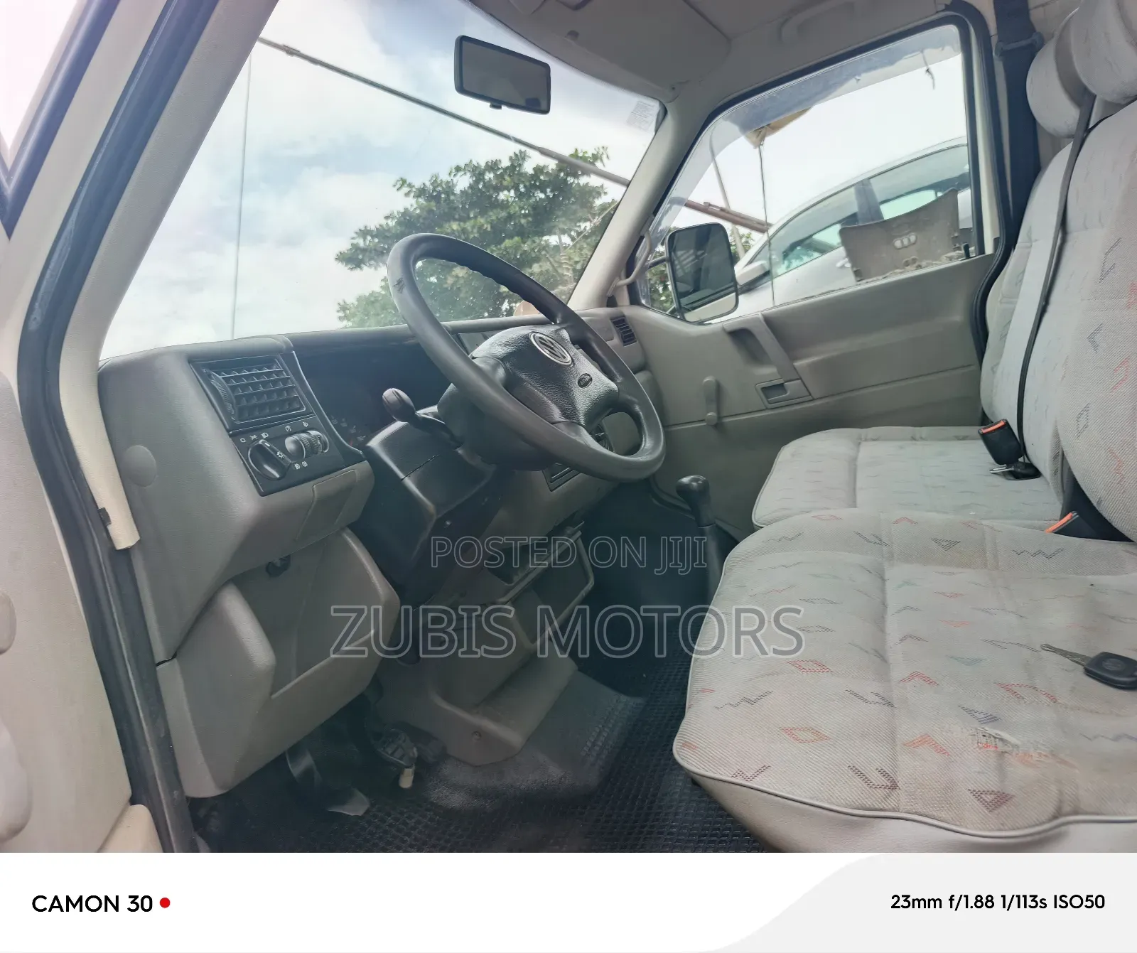 Volkswagen Transporter 2004 White