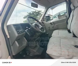 Volkswagen Transporter 2004 White