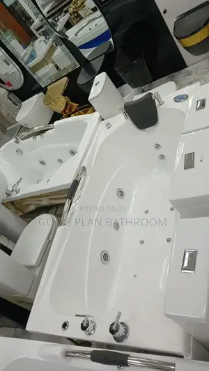 Single Jacuzzi With Fm Radio