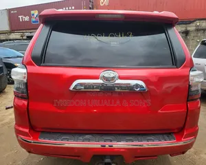 Toyota 4-Runner Limited 4x4 2018 Red