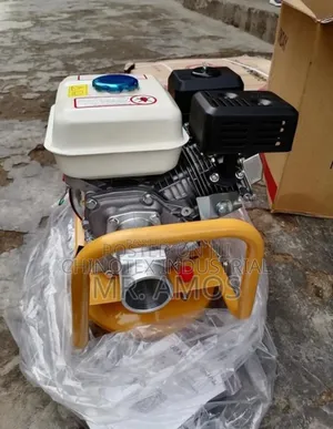 Gasoline Poker/ Concrete Vibrator Machine With Rod Set
