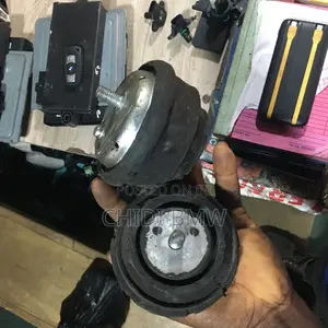 BMW E46 Engine Mount