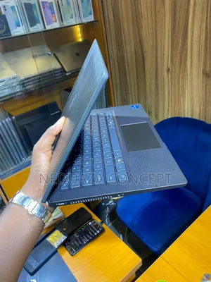 Laptop Dell Latitude 7320 16GB Intel Core I5 SSD 256GB