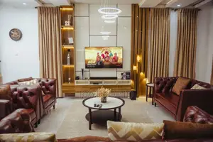 471013tq - 4 Bedroom Shortlet in Allen Ikeja