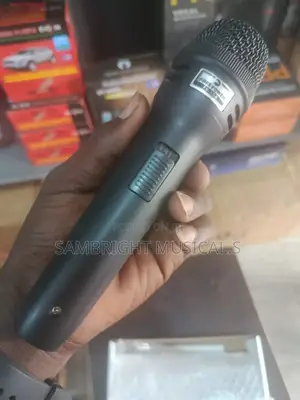 Free Power Fb-168 Dynamic Microphone