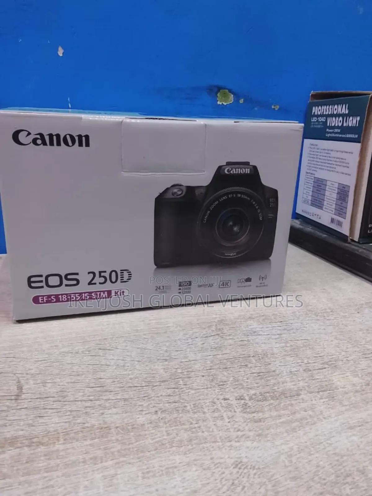 Canon Eos 250d