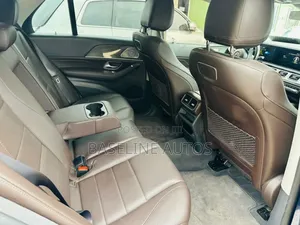 Mercedes-Benz GLE-Class 2020 Blue